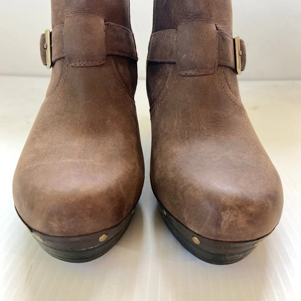 Clarks Brown Leather Studded Buckle Heeled Ankle Boots Womens 8